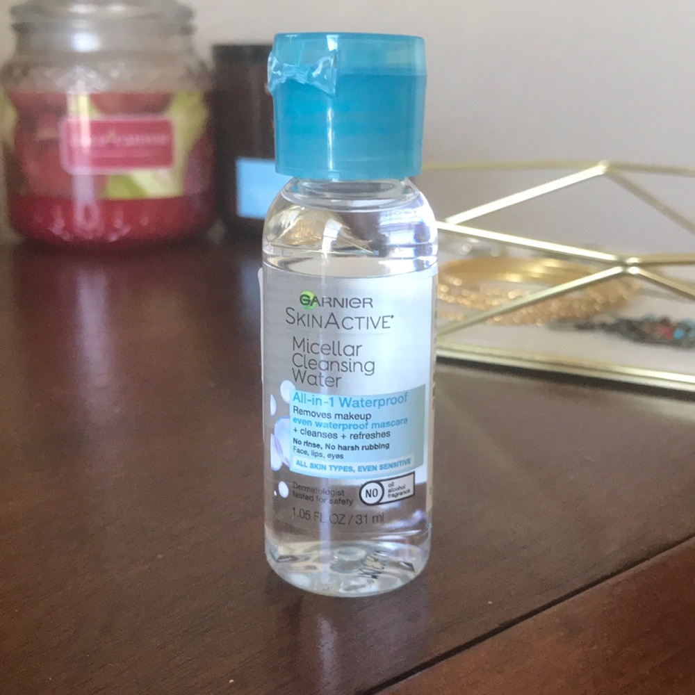 🌺 5 FOR $20! 🌺 GARNIER MICELLAR CLEANSING WATER